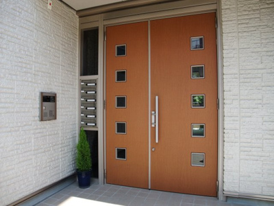 【エントランス】 | フォルトゥーナ