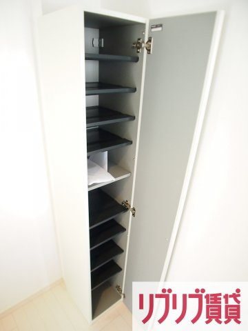 CASA B.B. CUBEの玄関