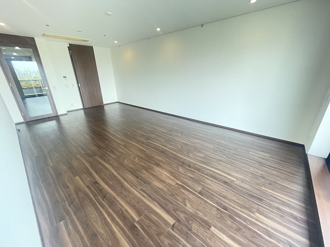 千代田区二番町の賃貸マンションの居間・リビング