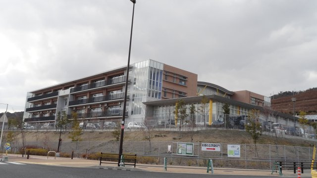 箕面市彩都粟生南６丁目　中古戸建