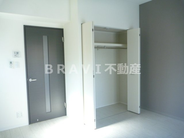 サムティ上町台龍造寺　BRAVI不動産の収納|【サムティ上町台龍造寺】こまごまとしたものを収納できそうですね