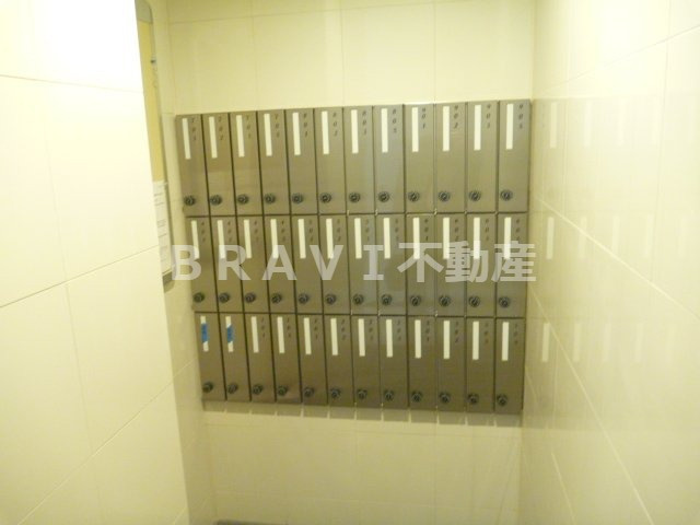 サムティ上町台龍造寺　BRAVI不動産のその他共用部分|【サムティ上町台龍造寺】メールボックス