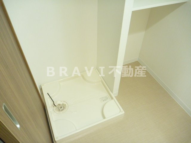 サムティ上町台龍造寺　BRAVI不動産の設備|【サムティ上町台龍造寺】洗濯パン