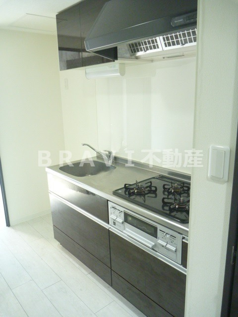 サムティ上町台龍造寺　BRAVI不動産のキッチン|【サムティ上町台龍造寺】キッチンです
