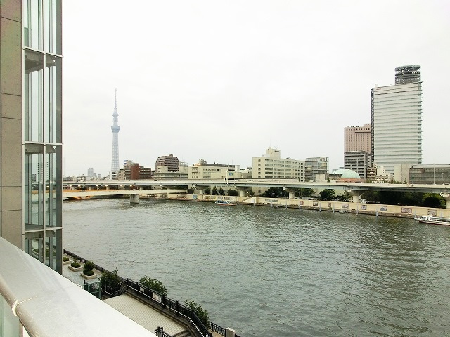 ラドゥセール浅草橋の展望|スカイツリー隅田川花火見えます