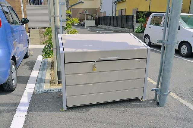 シャルマンムーンのその他共用部分|敷地内ゴミ捨て場です