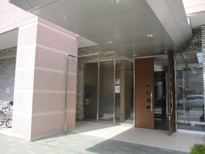 【エントランス】 | シャルマンフジセレブレッツァ西宮駅前