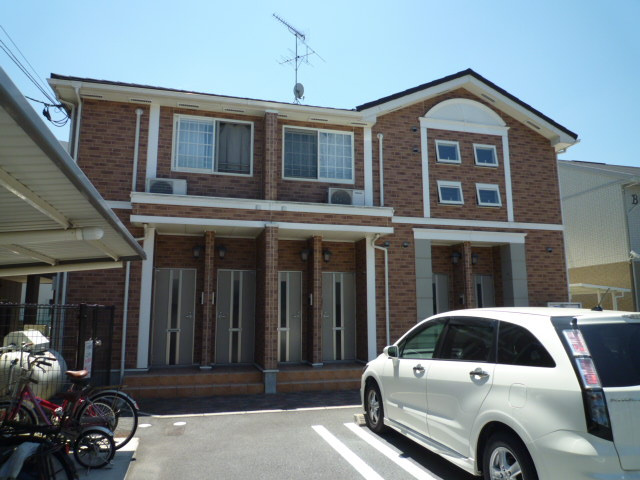 倉敷市三田のアパートの外観