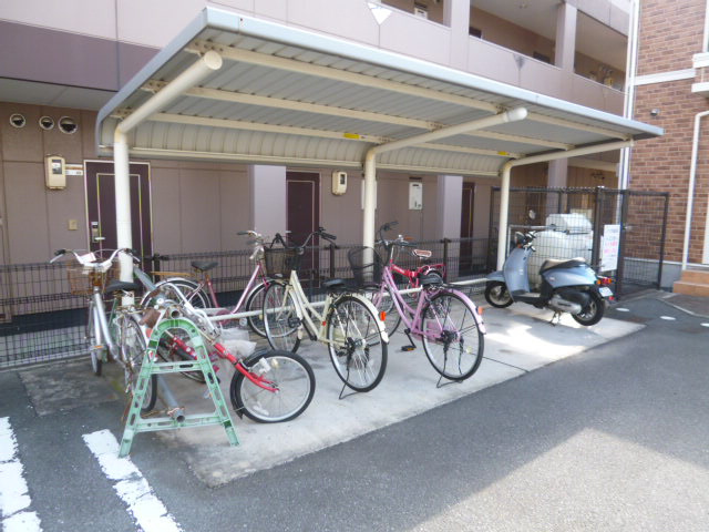 倉敷市三田のアパートのその他共用部分|自転車置き場