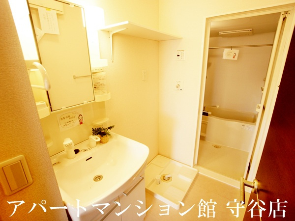 エクレールCの独立洗面台