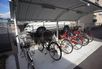 【その他共用部分】 | アズール西明石 | 駐輪場