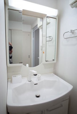 【独立洗面台】 | アズール西明石 | 洗面台