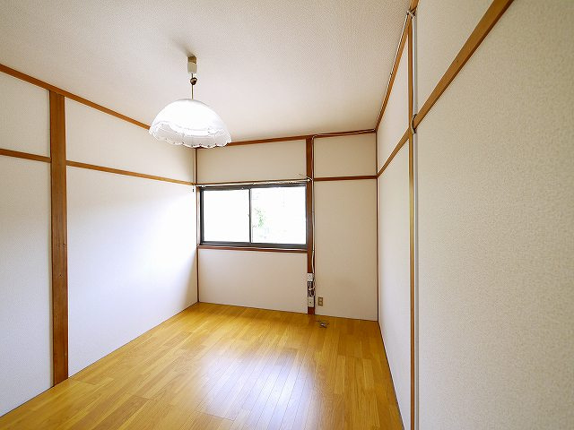 三条三和ハイツの内装|過ごしやすい室内です