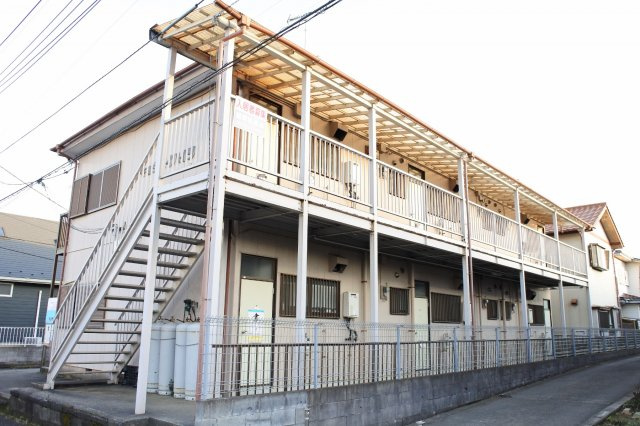 共栄ハイツの外観