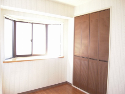 【洋室】 | ヴィーブル新在家