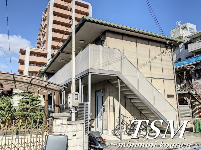 シャーメゾン松屋町の外観