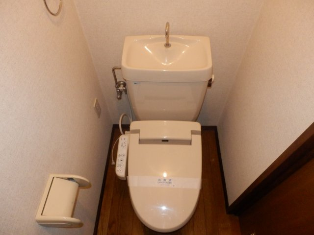 山形市あこや町3丁目1Kのマンションのトイレ|サンプル写真となります。