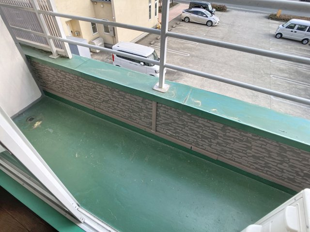 レモンハウス桧町のバルコニー