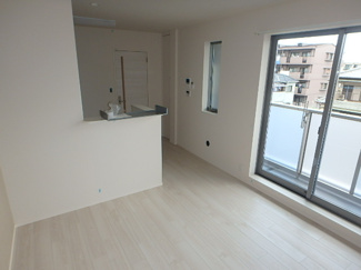 【居間・リビング】 | LUCIANNA WEST