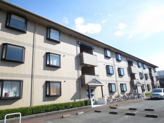 【外観】 | メルヴェーユ大村