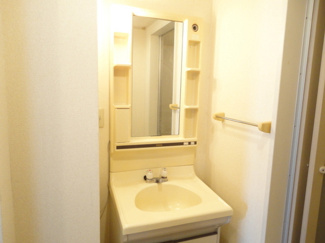 【独立洗面台】 | メルヴェーユ大村