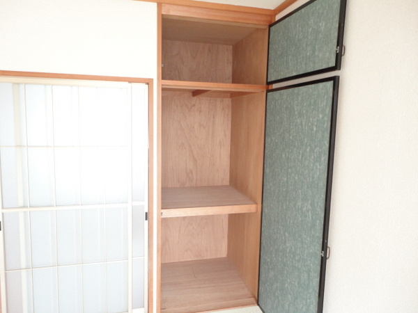 ラフォーレの収納