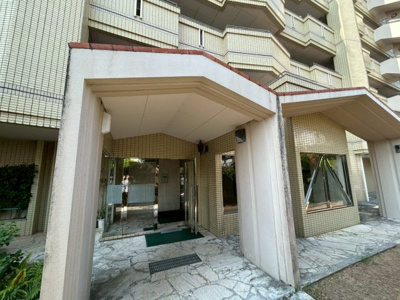 【エントランス】 | マンション識名１２ | マンション識名１２★那覇市識名エリア