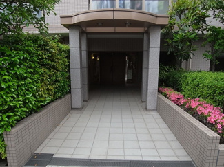 【エントランス】