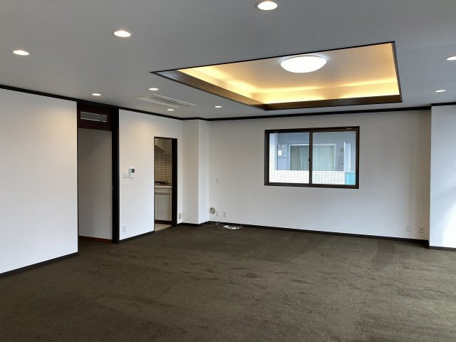 千代田区平河町１丁目の賃貸マンションのその他|リビング・フローリングにリニューアル