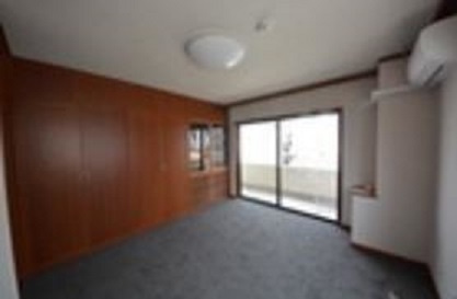 千代田区平河町１丁目の賃貸マンションのその他|洋室・フローリングにリニューアル