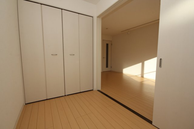 タピーロの洋室|洋室（6）