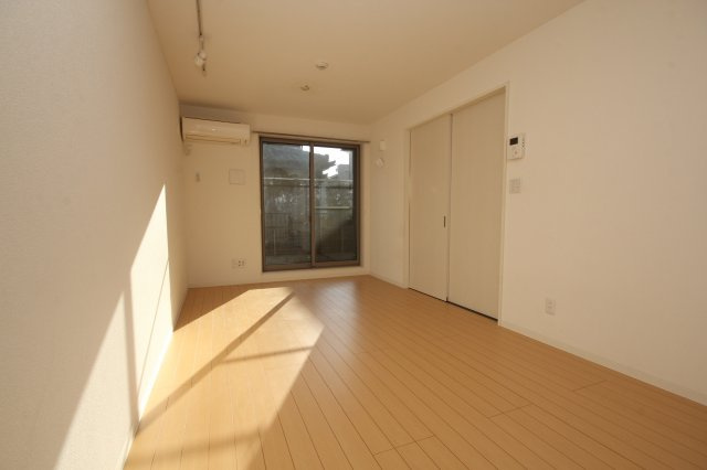 タピーロの居間・リビング|ＬＤＫ（2）