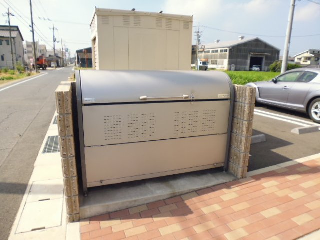 フェリスＡのその他共用部分|敷地内専用ゴミステーション