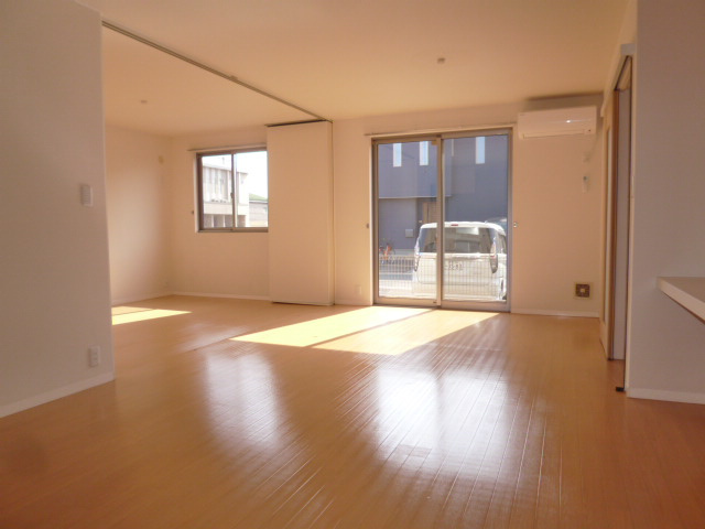 フェリスＡの居間・リビング