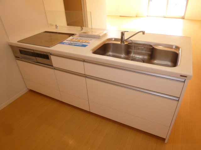 フェリスＡのキッチン|ＩＨコンロ