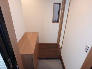 【玄関】 | ホワイトハウス西宮