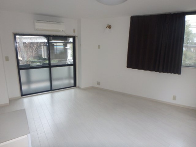 【寝室】 | アン久寿川