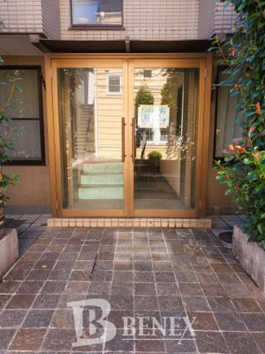 【エントランス】 | ウェルネスコート新宿 | ウェルネスコート新宿のエントランスです