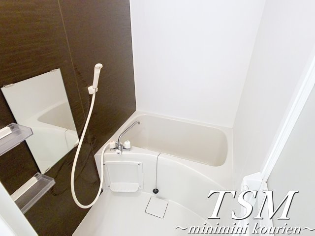 セラフィーコート東香里園の浴室