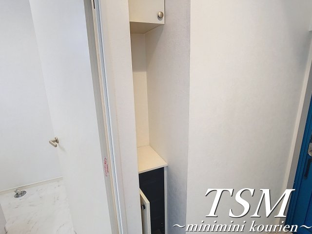 セラフィーコート東香里園の収納|シューズボックス