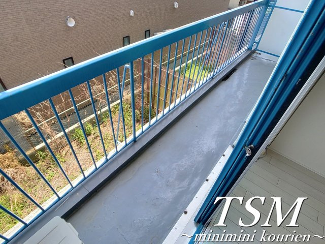 セラフィーコート東香里園のバルコニー