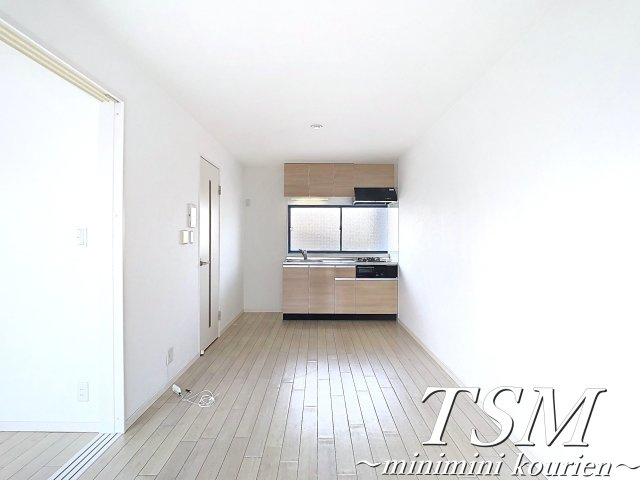 セラフィーコート東香里園の居間・リビング