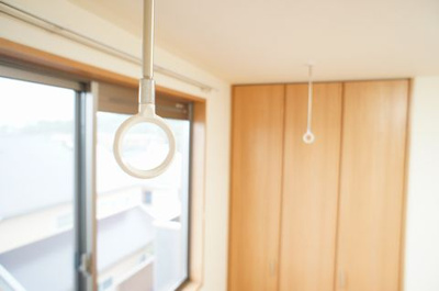 【設備】 | サン フォレスト　シャーメゾン | 室内物干し【ホスクリーン】取外し可能