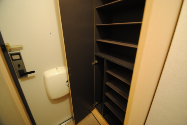 久留米市安武町安武本のアパートの収納|同タイプ　イメージ写真
