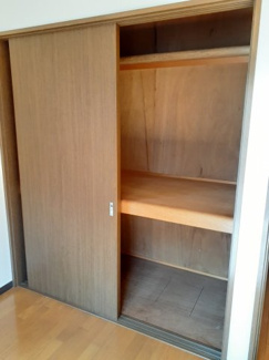 【収納】 | ラ・フォンテ成田 | ※反転タイプ