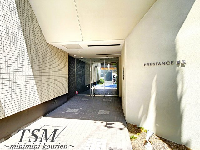 ＰＲＥＳＴＡＮＣＥ香里のエントランス