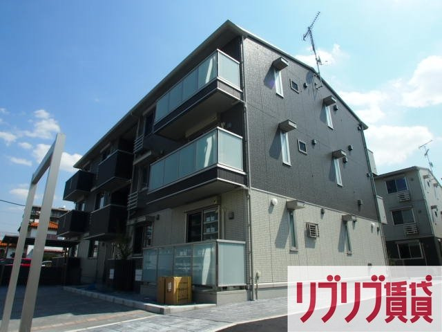 ルシェリア一番館の外観