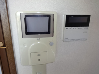 【設備】 | ウエストコート | モニター付きインターホン！