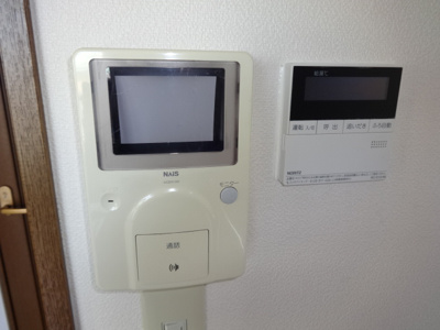 【設備】 | ウエストコート | モニター付きインターホン！