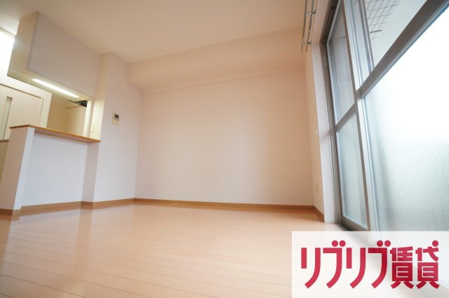 ハイトピア千葉の居間・リビング